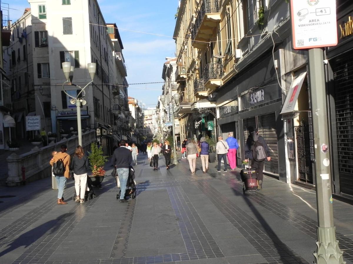 Centralissimo Trilocale Su Due Piani - Flavio House San Remo Zewnętrze zdjęcie